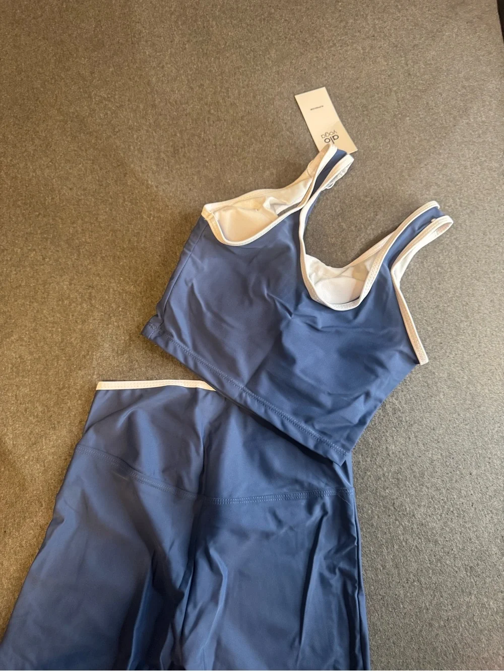 ALO Yoga Navy Blue High-Rise Leggings and Crop Sports Bra Set with Cream Trim